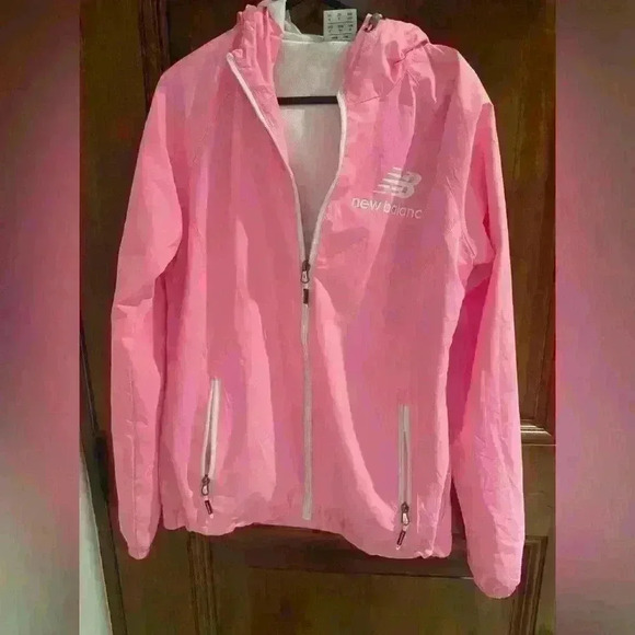 New Balance hot pink  Windbreaker Jacket Women's Size Small - Picture 4 of 5